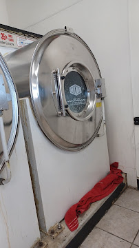 Ausley Friendly Laundromat - Photo 3 - Car repair in Greensboro, NC, Greensboro