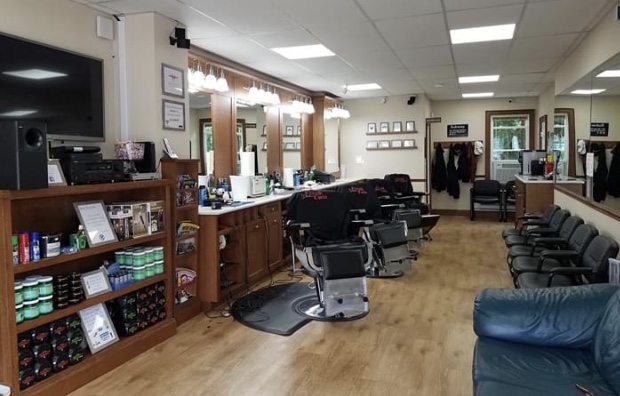 Fresh Cuts Barber Shop 12518