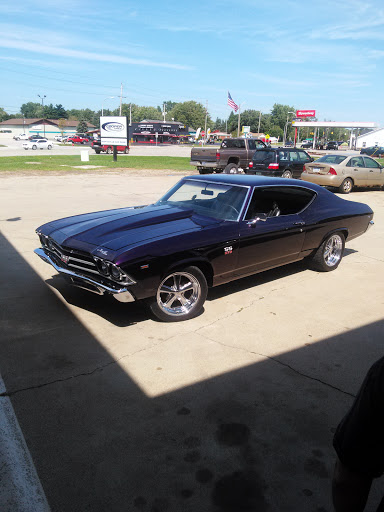 Tire Shop «Marysville Car Care Center», reviews and photos, 2929 Gratiot Blvd, Marysville, MI 48040, USA