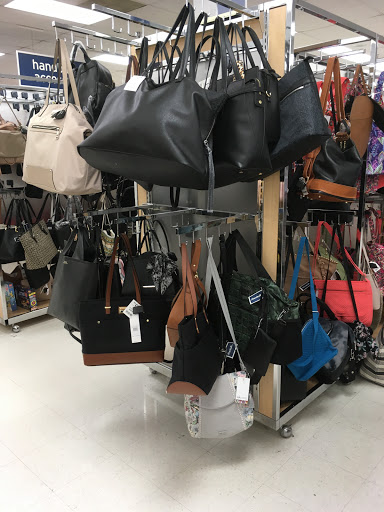 Department Store «Marshalls», reviews and photos, 2458 Brandon Park Cir, Brandon, FL 33511, USA