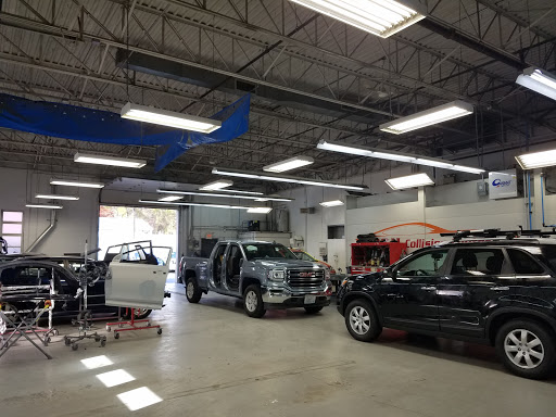 Auto Body Shop «D&H Collision Center», reviews and photos, 1783 Elmwood Ave, Warwick, RI 02888, USA