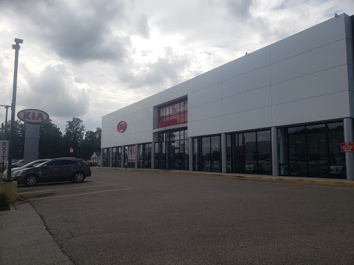 Car Dealer «Kia of Bedford», reviews and photos, 18180 Rockside Rd, Bedford, OH 44146, USA