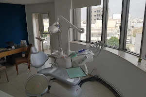 Cabinet de medecine dentaire dr haithem blaiech image