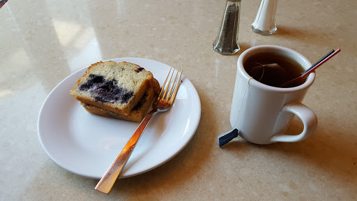 Hotel «Embassy Suites by Hilton Boston/Waltham», reviews and photos, 550 Winter St, Waltham, MA 02451, USA