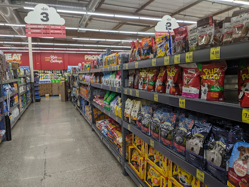 Grocery Store «Grocery Outlet Bargain Market», reviews and photos, 15719 Downey Ave, Paramount, CA 90723, USA