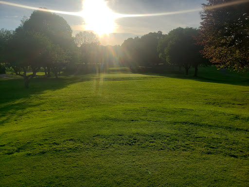 Golf Course «J. E Good Park Golf Course», reviews and photos, 530 Nome Avenue, Akron, OH 44320, USA