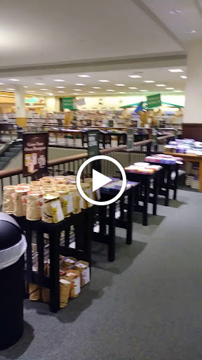 Book Store «Barnes & Noble», reviews and photos, 2051 N Federal Hwy, Fort Lauderdale, FL 33305, USA