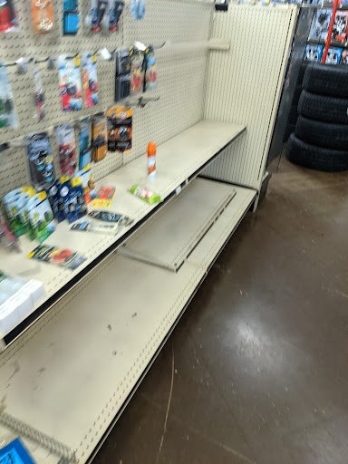 Auto Parts Store «Pep Boys Auto Parts & Service», reviews and photos, 3033 Erie Blvd E, Syracuse, NY 13224, USA