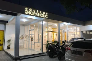 Hos Of Shopaholic Kotabaru image