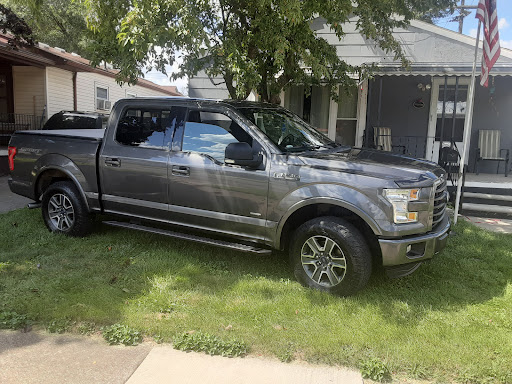 Action Auto Wash en Wyandotte