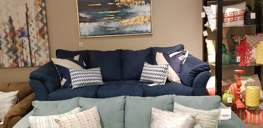 Furniture Store «Ashley HomeStore», reviews and photos, 2787 W Market St, Fairlawn, OH 44333, USA