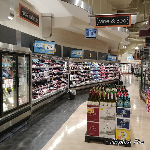 Grocery Store «Harris Teeter», reviews and photos, 8200 Crestwood Heights Dr, McLean, VA 22102, USA