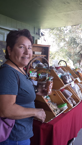 Florist «Sequoia Flowers Produce & More», reviews and photos, 20940 Ave 296, Exeter, CA 93221, USA