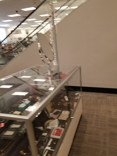 Department Store «Nordstrom Rack Newbury», reviews and photos, 497 Boylston St, Boston, MA 02116, USA