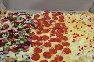La Migliore Pizza image