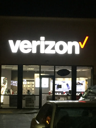 Cell Phone Store «BeMobile, Verizon Premium Retailer», reviews and photos, 2112 S Hastings Way, Eau Claire, WI 54701, USA
