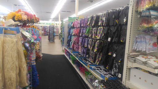 Dollar Store «Dollar Tree», reviews and photos, 8300 W Farm to Market Rd 78, Converse, TX 78109, USA