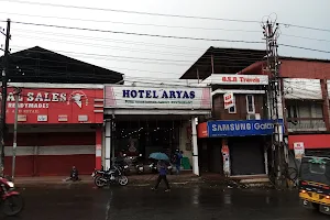 Hotel New Aryas image