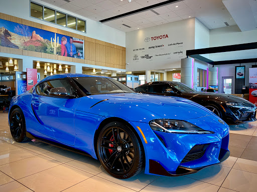 Toyota Dealer «Larry H. Miller Toyota Peoria», reviews and photos, 8633 W Bell Rd, Peoria, AZ 85382, USA