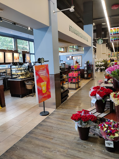 Grocery Store «Safeway», reviews and photos, 490 L St NW, Washington, DC 20001, USA