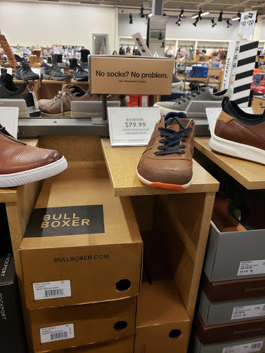 Shoe Store «DSW Designer Shoe Warehouse», reviews and photos, 345 Rockaway Turnpike, Lawrence, NY 11559, USA