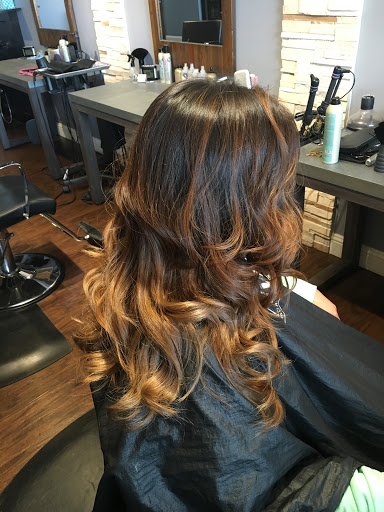 Hair Salon «Niki Moon Salon & Spa», reviews and photos, 1100 N Sherman Ave #108, Naperville, IL 60563, USA