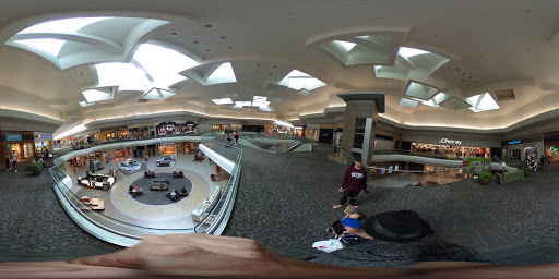 Shopping Mall «Southridge Mall», reviews and photos, 5300 S 76th St, Greendale, WI 53129, USA