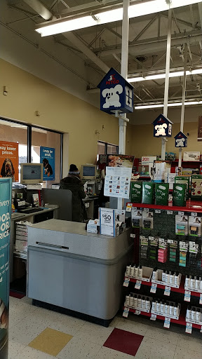 Pet Supply Store «Petco Animal Supplies», reviews and photos, 10383 Reisterstown Rd, Owings Mills, MD 21117, USA