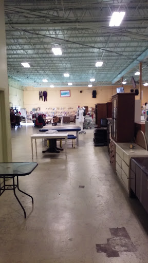 Thrift Store «Community Thrift Stores», reviews and photos, 1047 SE Military Dr, San Antonio, TX 78214, USA