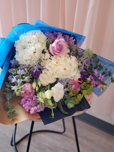 Florist «Pioneer Flowers», reviews and photos, 17601 Pioneer Blvd, Artesia, CA 90701, USA