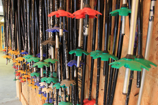 Snowboard Shop «Peak Ski & Snowboard Center», reviews and photos, 640 Center Rd, Pittsburgh, PA 15239, USA