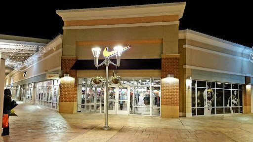 Clothing Store «Nike Factory Store», reviews and photos, 915 Ridgewalk Pkwy #200, Woodstock, GA 30188, USA