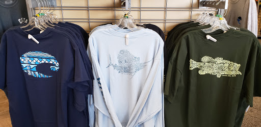 Shoe Store «Hibbett Sports», reviews and photos, 2048 W Oaklawn Rd #230, Pleasanton, TX 78064, USA