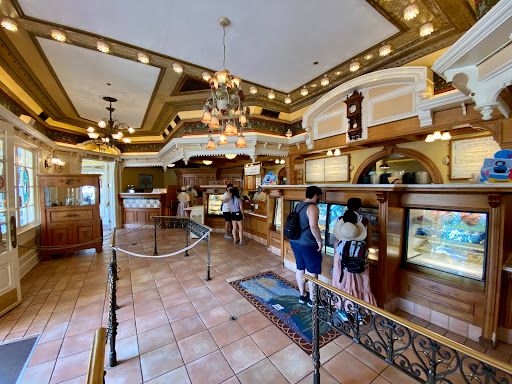 Jolly Holiday Bakery Cafe