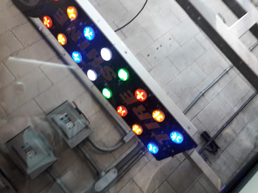 Car Wash «Quick Quack Car Wash - College Oaks», reviews and photos, 49 Bicentennial Cir, Sacramento, CA 95826, USA