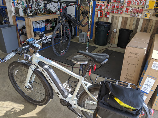 Bicycle Store «Saucon Valley Bikes», reviews and photos, 824 Main St, Hellertown, PA 18055, USA