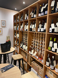 Atmosphère du Restaurant ESENCIA, cave et cuisine de partage à Montpellier - n°5