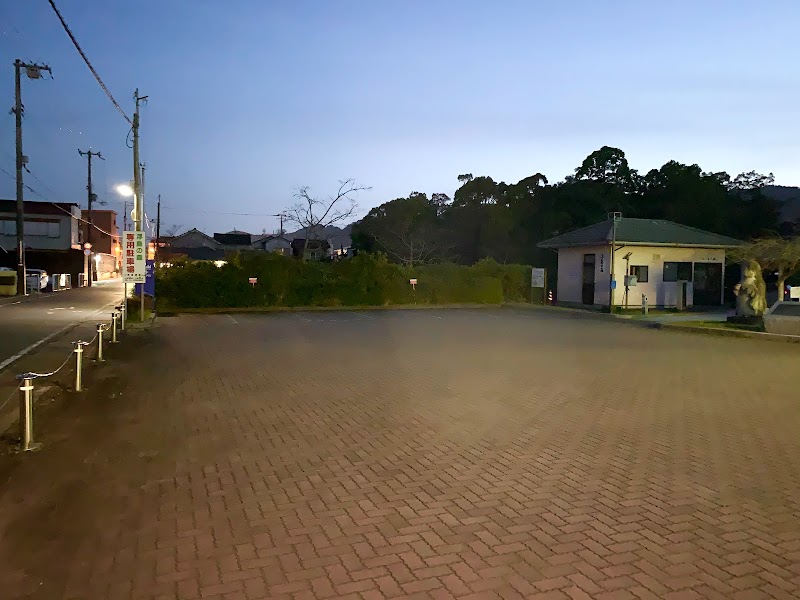 浮島の森 専用駐車場