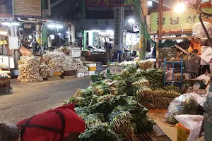 Bujeon Market image