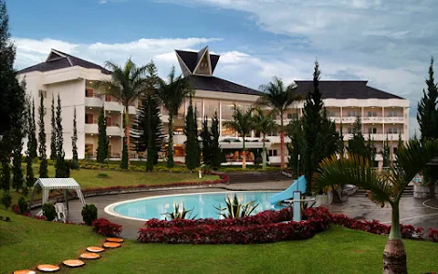 Grand Mutiara Hotel Berastagi image
