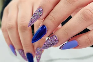 Luxury Nails image