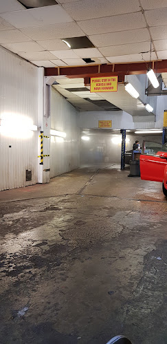 Forest Hill Hand Car Wash Valeting Centre - London