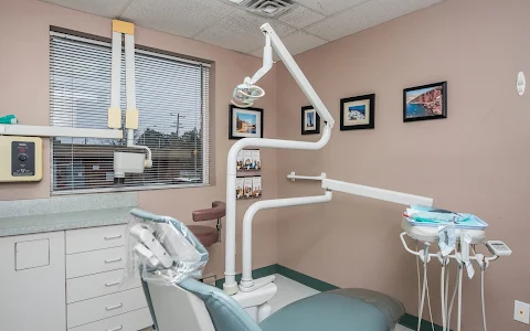 Bearbrook Dental Centre image