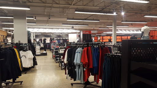 Clothing Store «Nike Factory Store», reviews and photos, 345 U.S. 1 Bypass #1, Kittery, ME 03904, USA