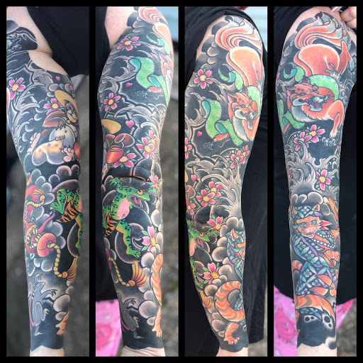 Tattoo Shop «Red Handed Tattoo», reviews and photos, 451 Kings Hwy, Shreveport, LA 71104, USA