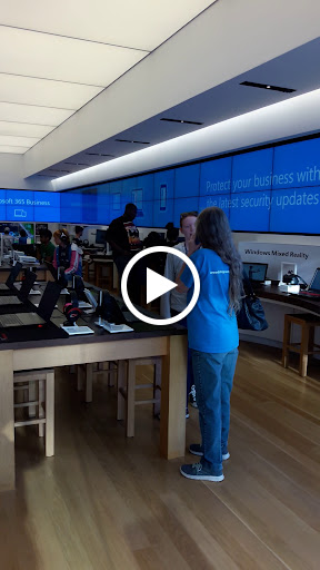 Computer Store «Microsoft Store - The Domain», reviews and photos, 3309 Esperanza Crossing #104, Austin, TX 78758, USA