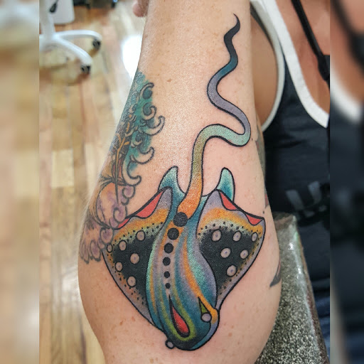 Tattoo Shop «Twisted Anchor Tattoo», reviews and photos, 1101 Government St, Ocean Springs, MS 39564, USA