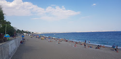 Foto von Baki Beach und die siedlung