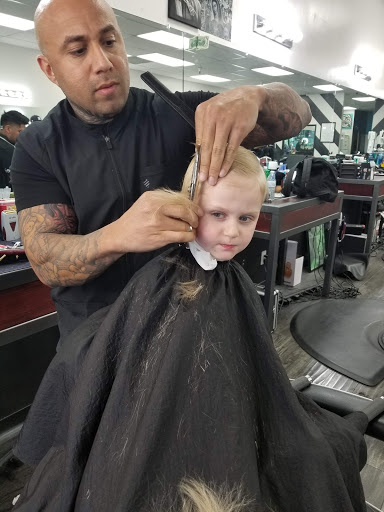 Barber Shop «LEGENDARY BARBERSHOP», reviews and photos, 754 W Kettleman Ln, Lodi, CA 95240, USA