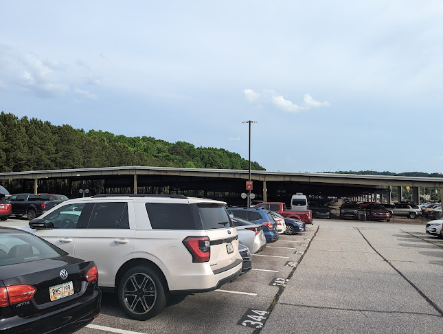 Reviews of The Parking Spot 2 - (ATL Airport) Dessert Drive in Atlanta - Parking garage